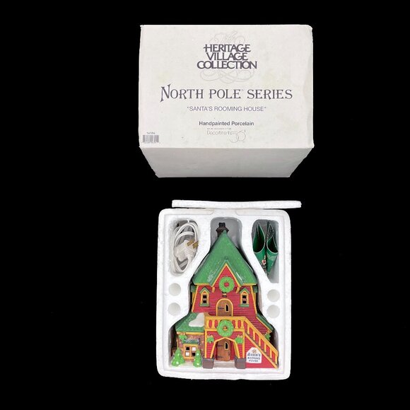 Department 56 NORTH POLE SERIES Santa's Rooming House 56386 Light Christmas - Picture 1 of 3